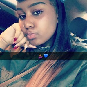 Meet your Posher, Bre